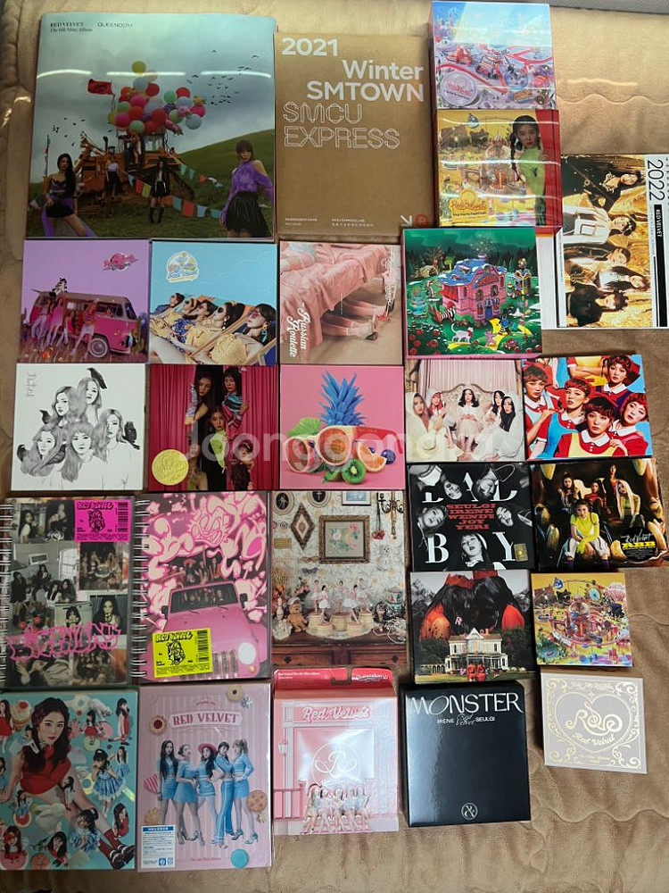레드벨벳 앨범 25종 및 굿즈 포카 교통카드 등 일괄--1