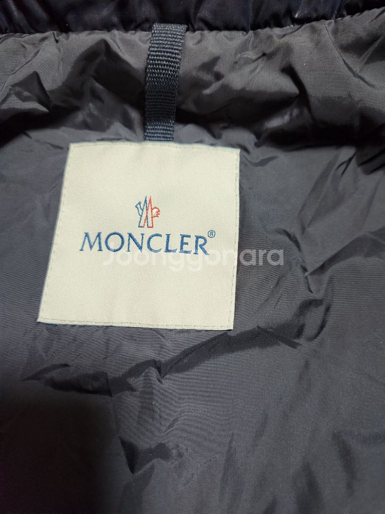 몽클레어 패딩--3