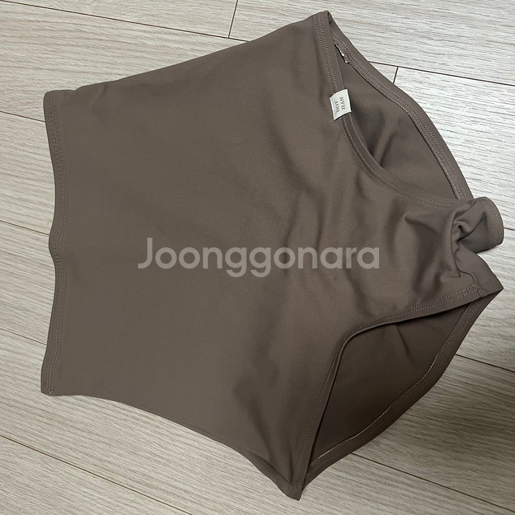 핫한 폴웨어 셀린 딥 숏츠 판매--1