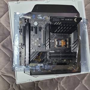 ASUS TUF Z690-PLUS D4 팝니딘