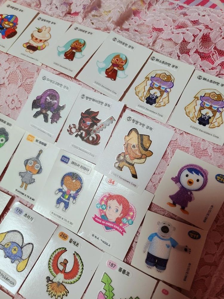 띠부띠부씰 스티커 포켓몬스터 메이플 잔망루피 쿠키런 앤 이미지