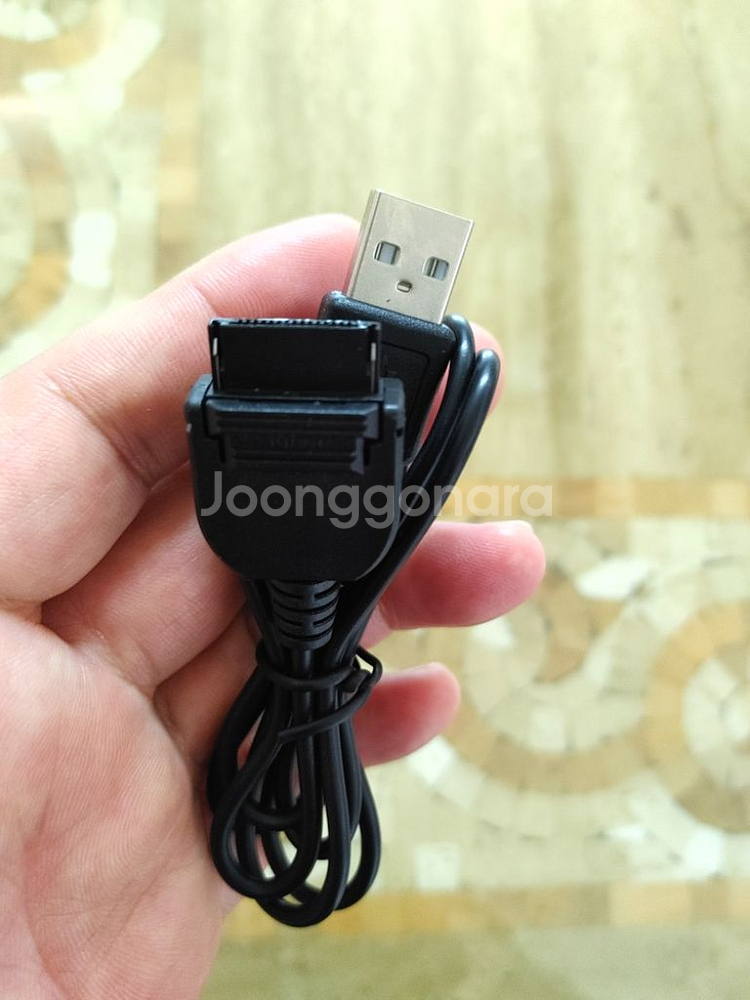 모토로라 스타택 st7760 usb 충전기--1