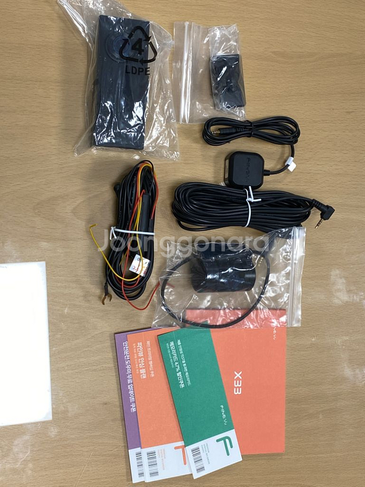 파인뷰 x33 블랙박스 단순개봉--2