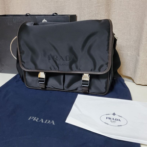 프라다(Prada) 사피아노 메신저백 남녀공용