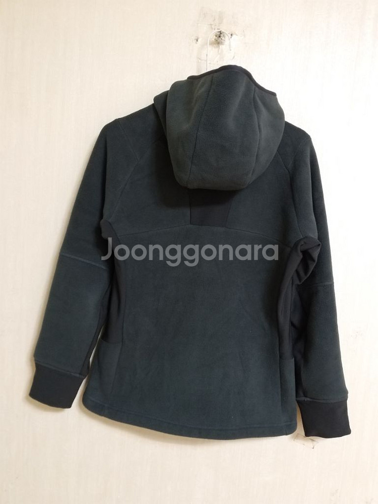 여성 데상트 후리스 후드집업 (스판85-90)--7