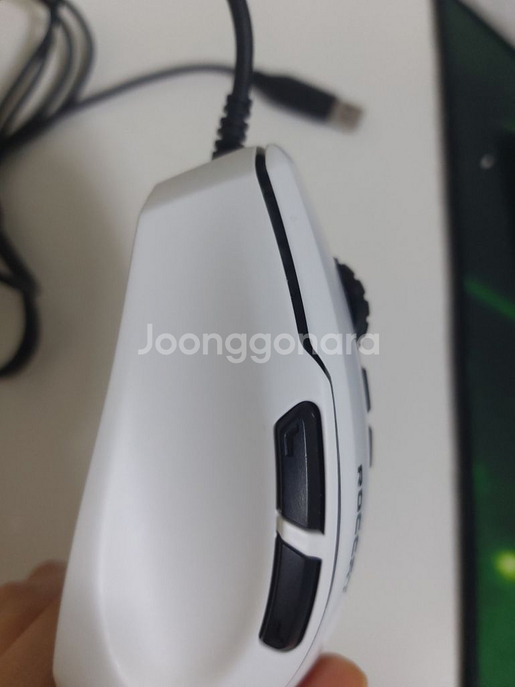 로켓 콘퓨어 울트라 roccat kone게이밍 마우스--1