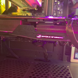 GTX 1080 Ti Rog Strix 팝니다