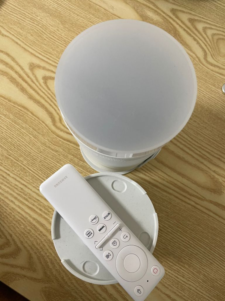 삼성 더 프리스타일 스마트 프로젝터 + 배터리 포함--0