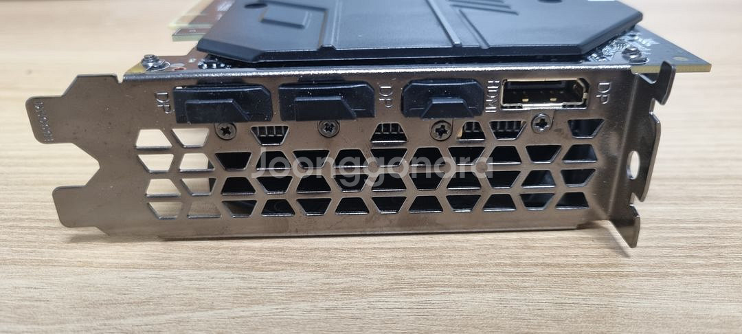 기가바이트 지포스 1660 super 그래픽카드 중고--5