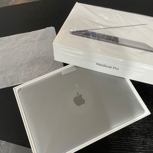 맥북 Macbook pro 13형 256GB 인텔터치바