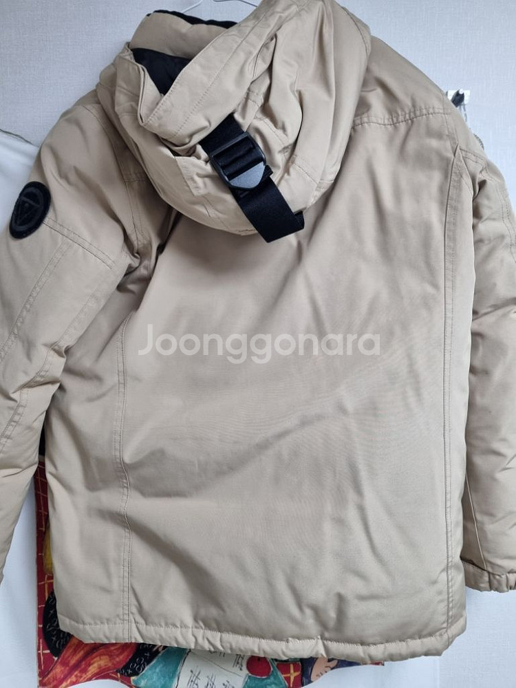 (게스정품)여성 겨울 패딩 점퍼--1