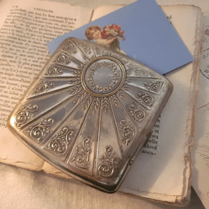 빈티지 시가렛 케이스