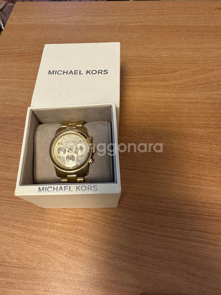 마이클코어스 골드 시계 정품--0