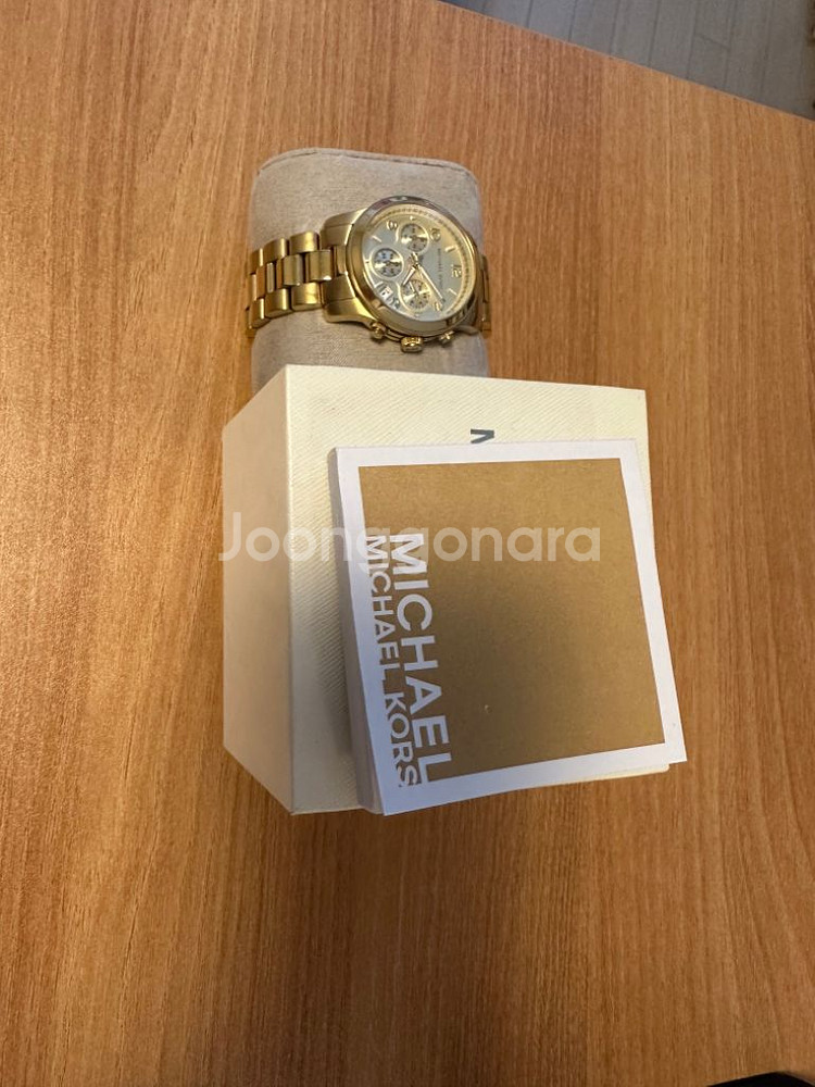 마이클코어스 골드 시계 정품--1