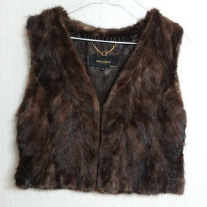 여성 크로커다일 밍크 조끼 (브라운.95)
