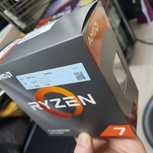 AMD 라이젠7 마티스 3800xt 정품판매합니다