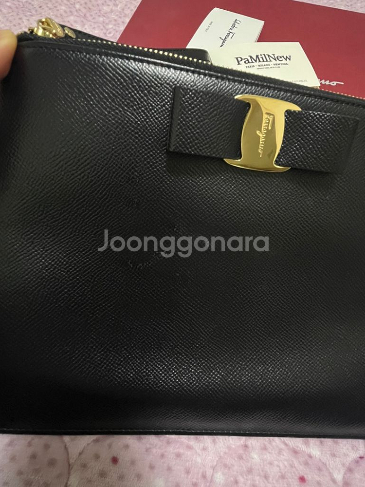 페레가모 클러치백--3