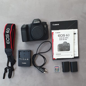 캐논 6D DSLR 카메라 판매합니다. 영양제도 드려요