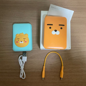 카카오프렌즈 10000mAh 보조배터리 판매합니다