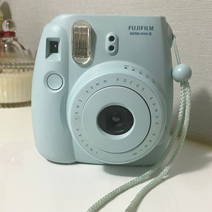 instax 폴라로이드