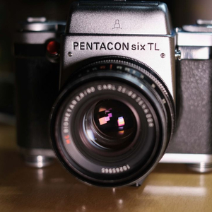 펜타콘 식스 Pentacon six tl 카메라