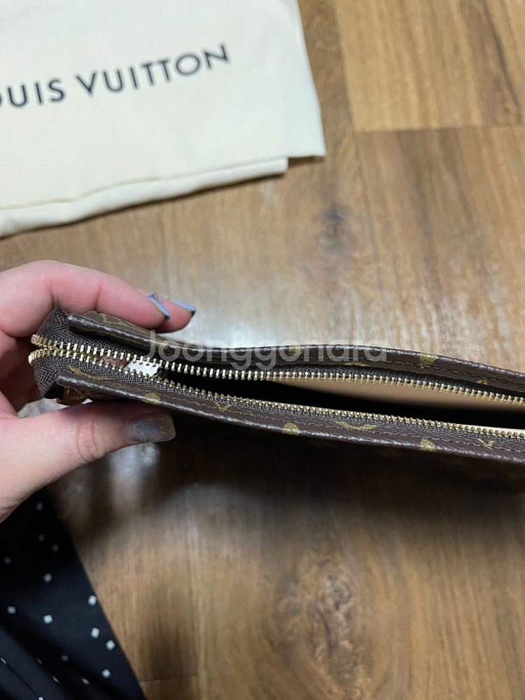 루이비통 가방 루이비통토일렛26 클러치 새상품급--4