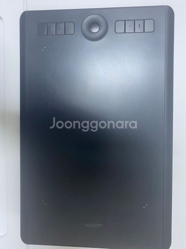 와콤인튜어스프로 660--1