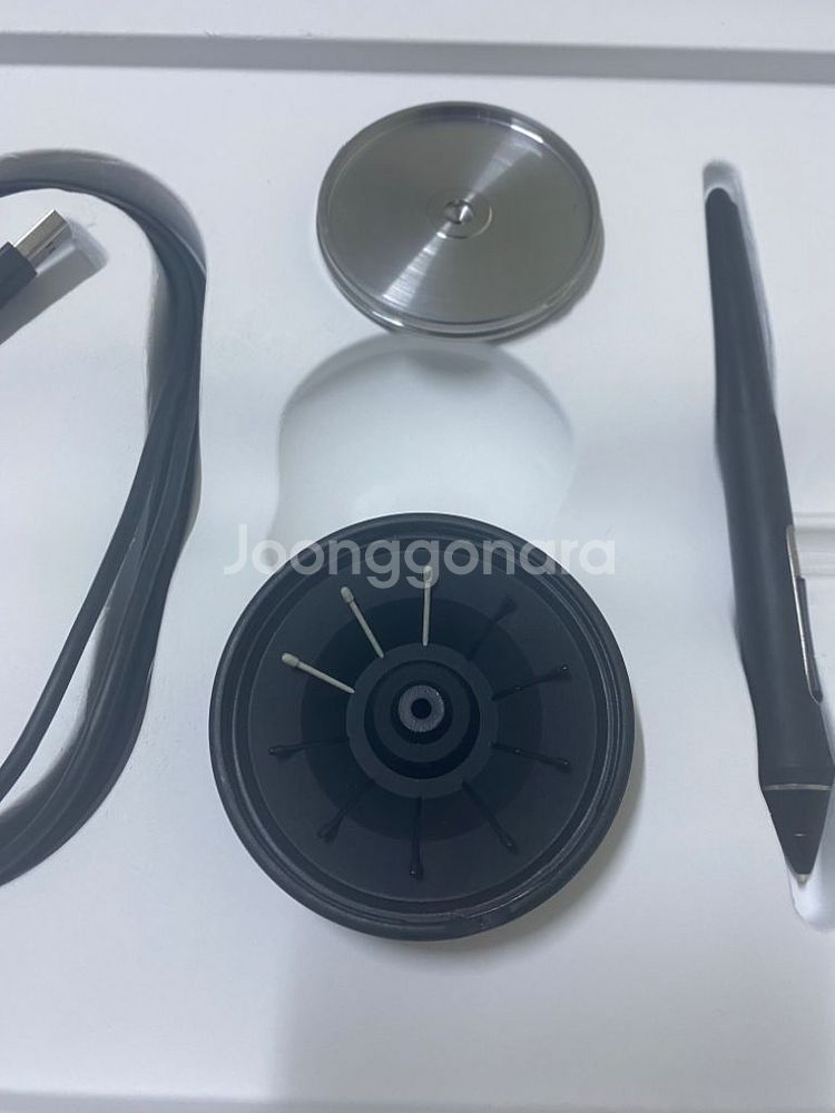 와콤인튜어스프로 660--2