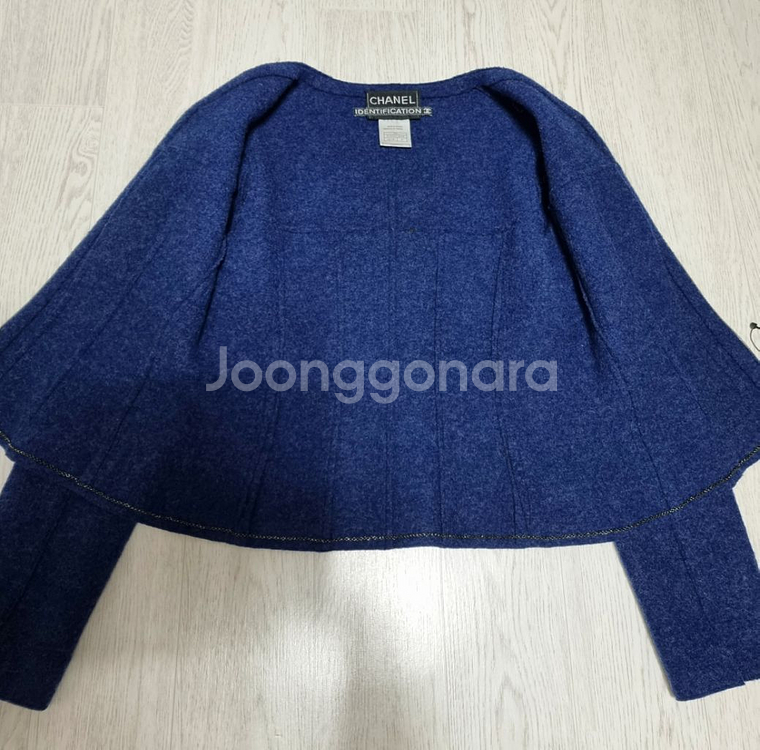 거의새것 정품 여성 샤넬 울 숏자켓--6