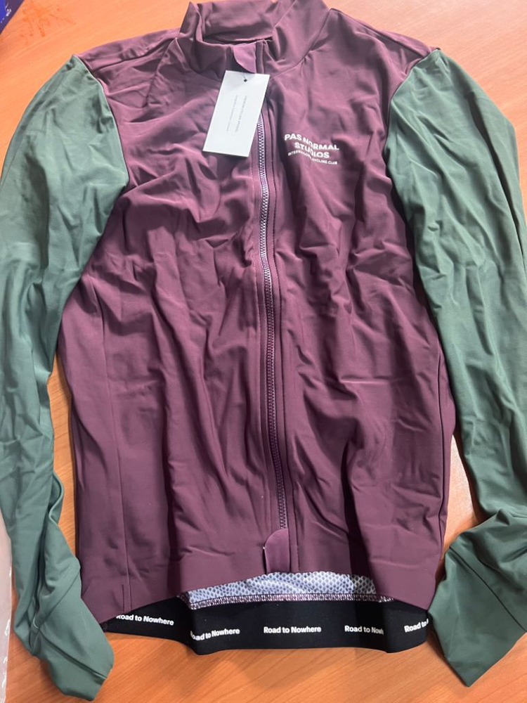 파스노말스튜디오 져지 새상품 판매합니다--2