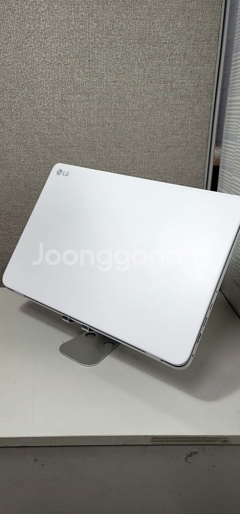 (A급) LG 울트라PC 15U590--3
