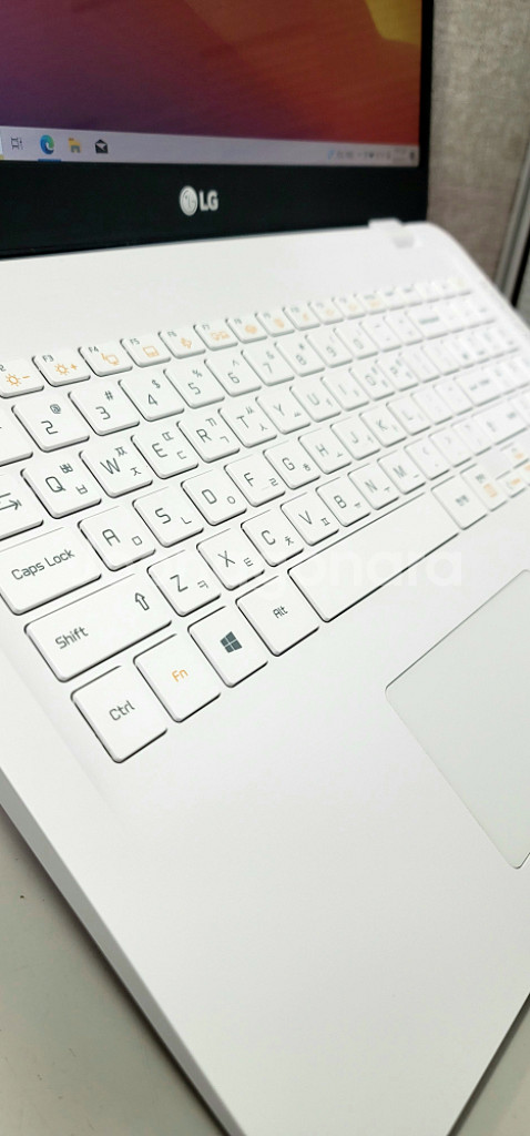 (A급) LG 울트라PC 15U590--6