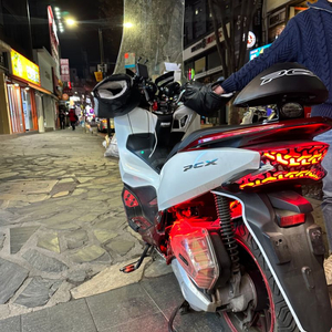 pcx125 19년식