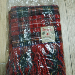 디스퀘어드 머플러