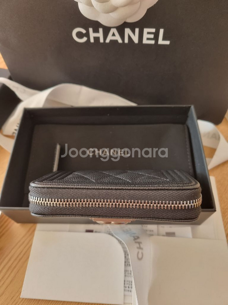 샤넬 보이 카드지갑 팝니다--2