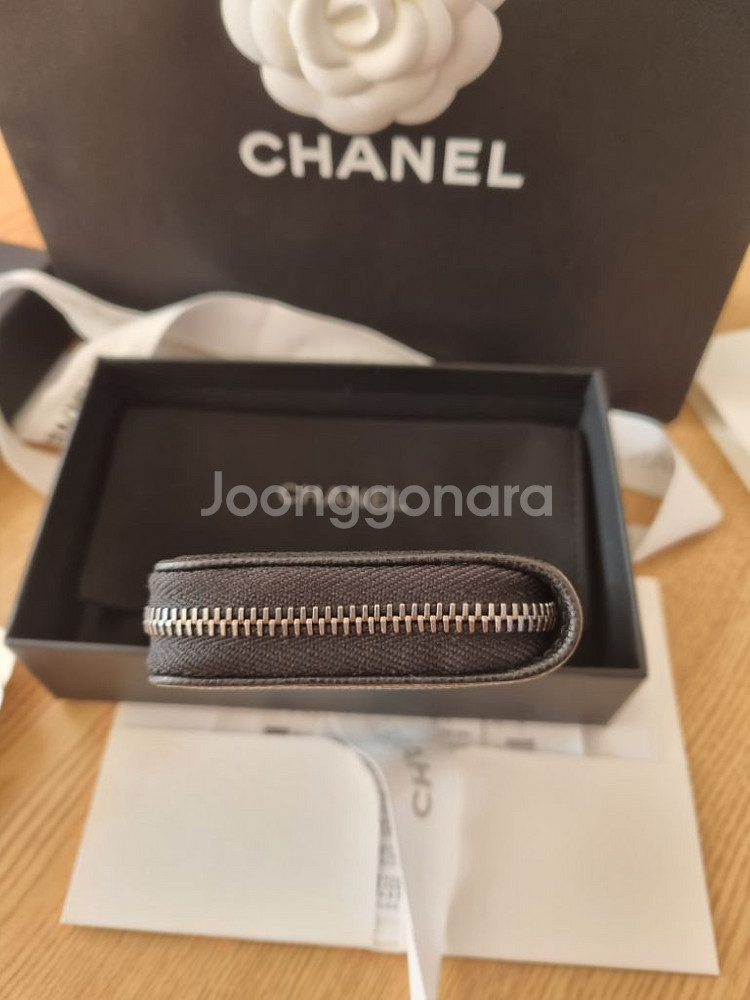 샤넬 보이 카드지갑 팝니다--3