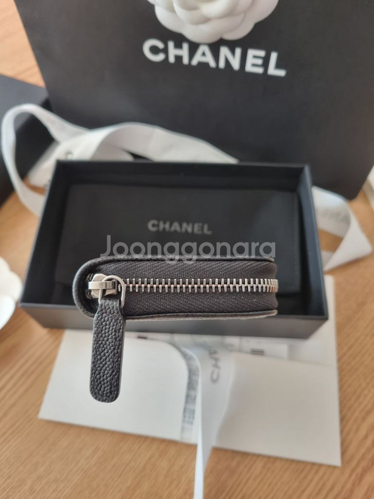 샤넬 보이 카드지갑 팝니다--5