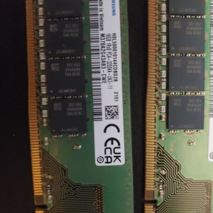 삼성 DDR4-3200 16GB X 2개