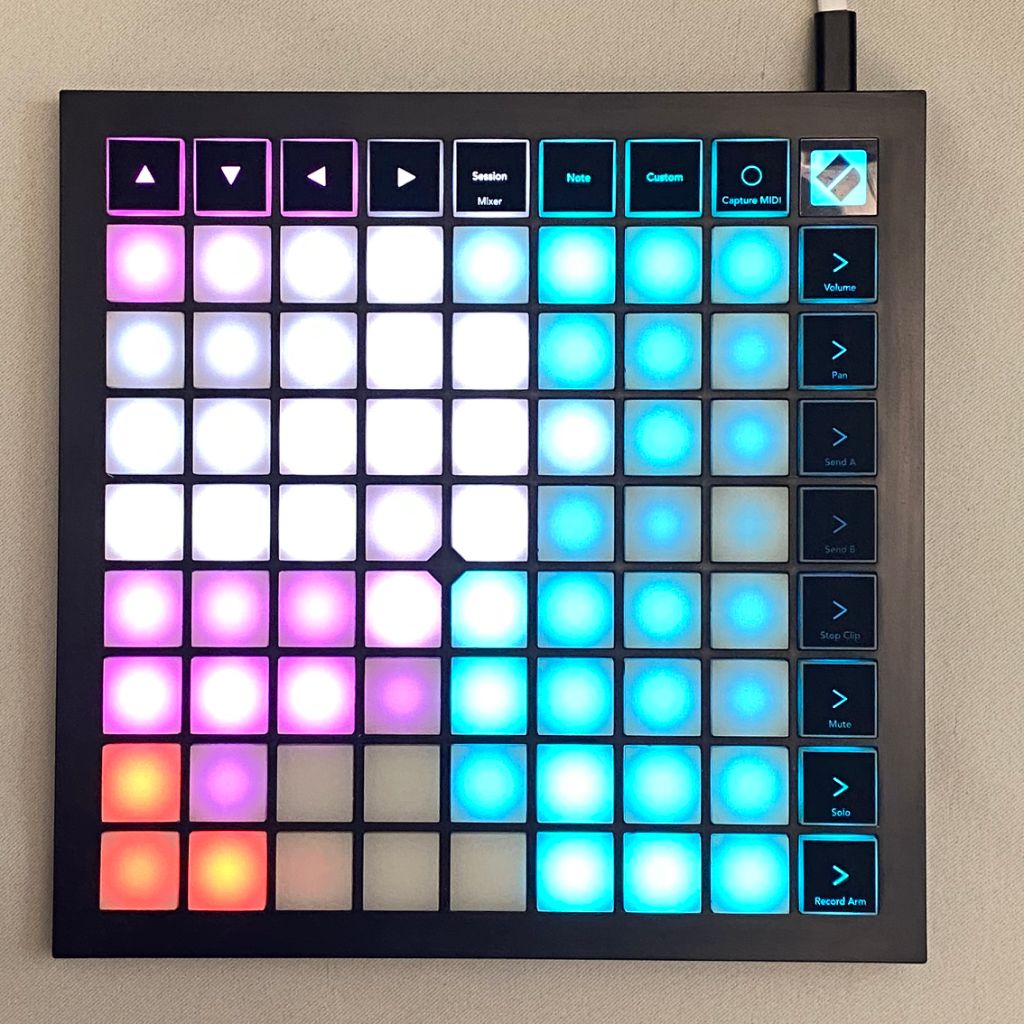 노베이션 런치패드 엑스 (런치패드x) launchpad | 중고나라 - 안심되는 중고거래