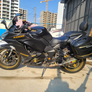 z1000sx 17년 풀체인지 급매 찔러보기 가능