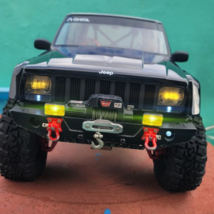 락크라울러 rc카 SCX10 II