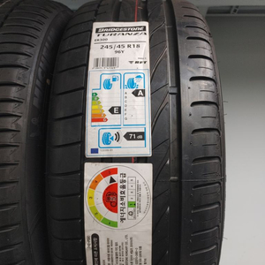 브릿지스톤 245/45R18 신품 한개 판매합니다.