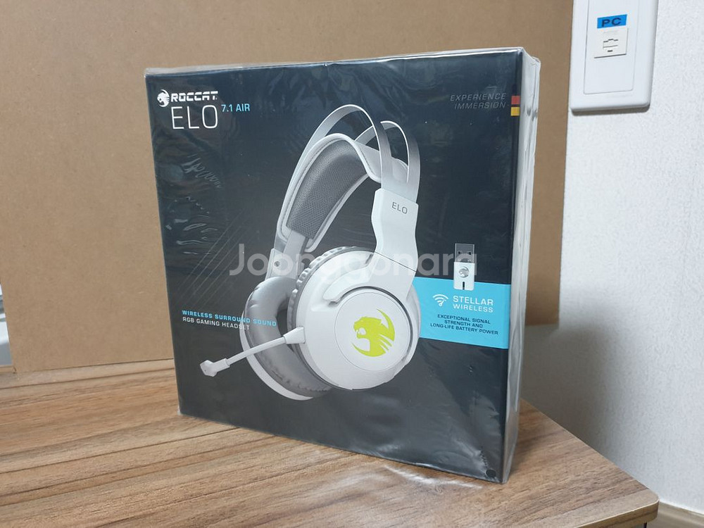 로캣 ELO 7.1 AIR 무선 게이밍 헤드셋 화이트--1
