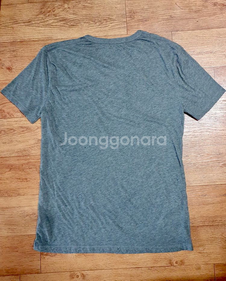 명품 알렉산더왕 티셔츠 (완전새제품)--1