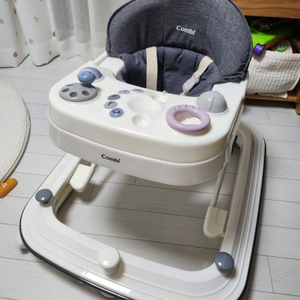 콤비 보행기 YT-180 판매합니다.