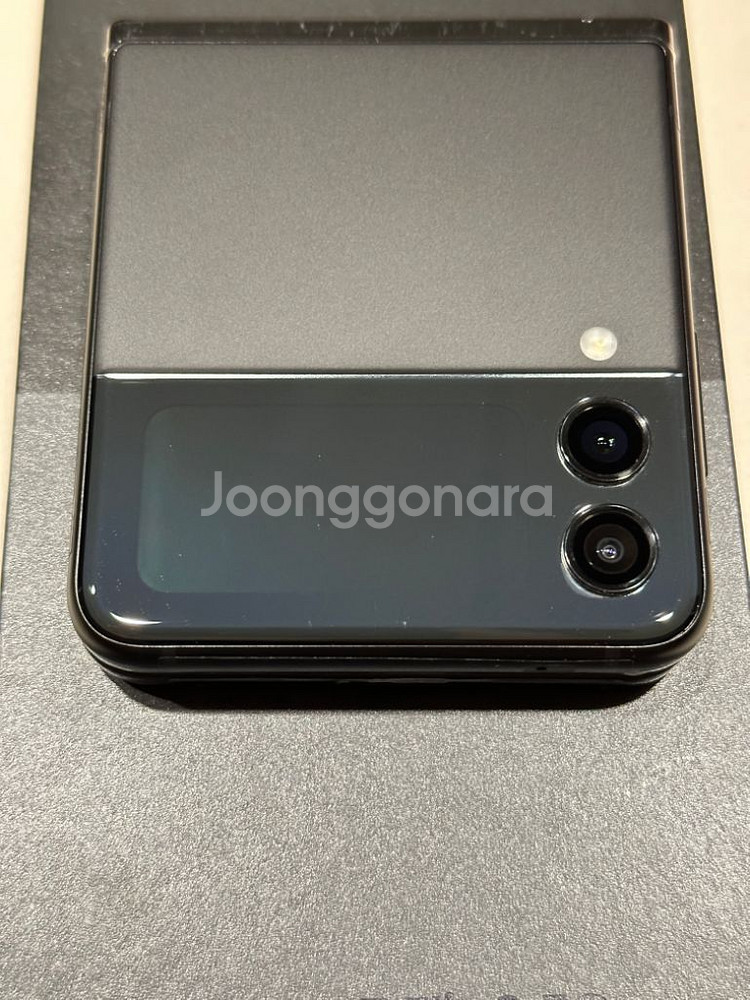 갤럭시 zflip3 블랙--1
