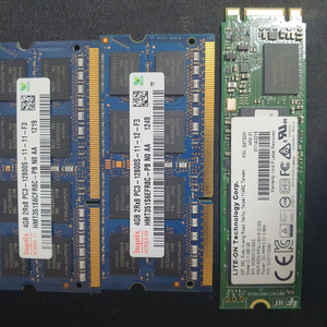 노트북ddr3 4gb 2개 m.2ssd 128gb