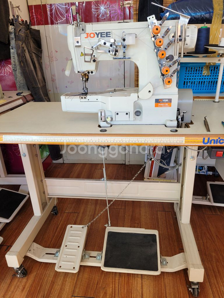 공업용미싱(2달사용)무소음모터장착거의새것수준--1