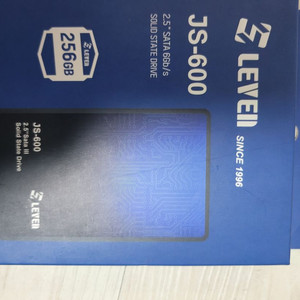 택포) LEVEN JS-600 SSD 256팝니다