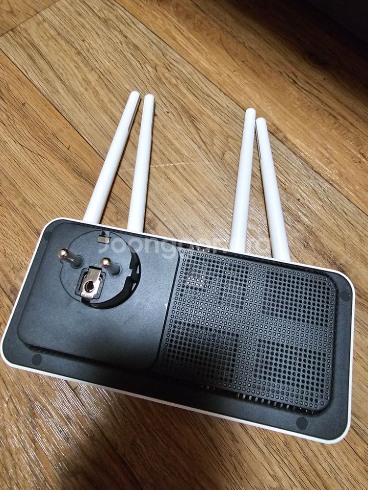 iptime extender-A8 증폭기 팝니다.--1